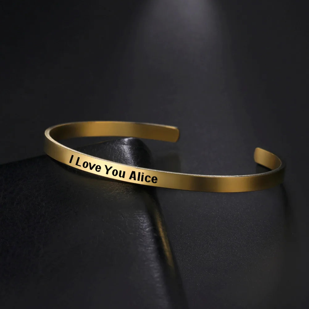 AMORA Heirloom Bangle