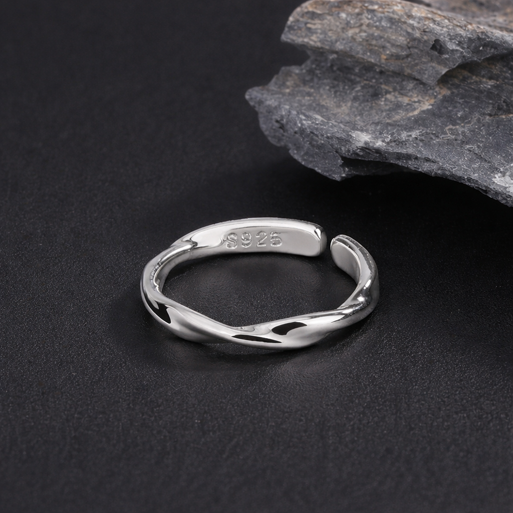 Sterling Twist